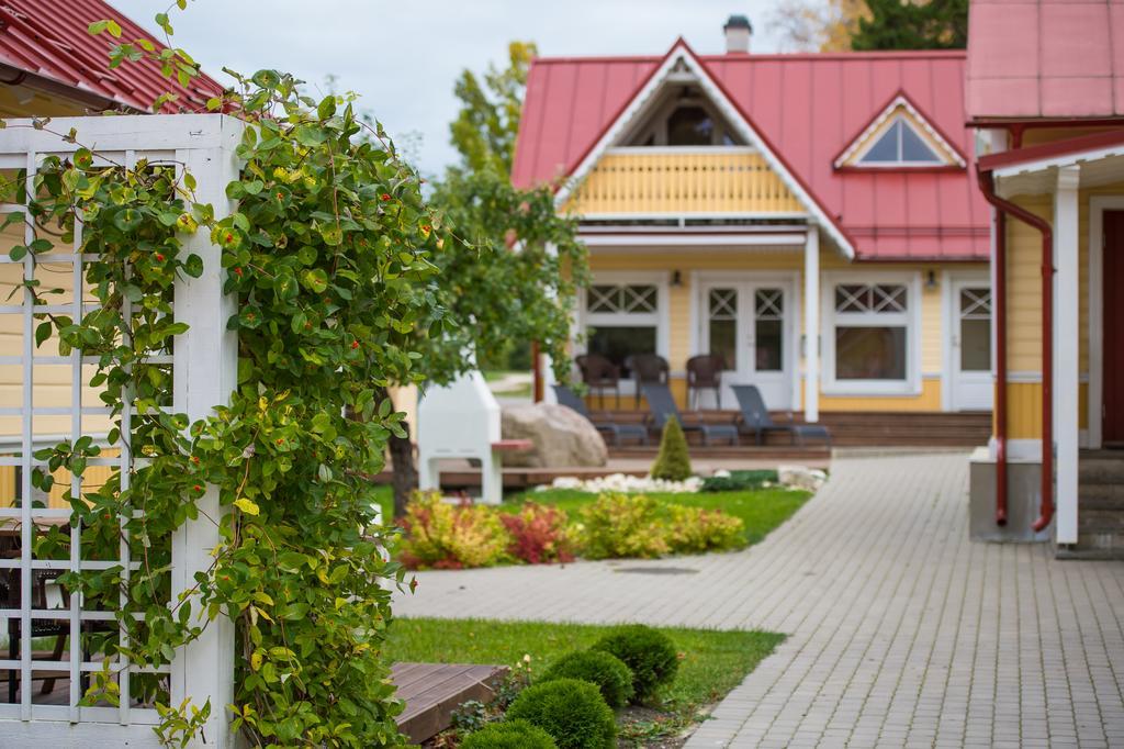 Posti Hostel Kärdla Exterior photo
