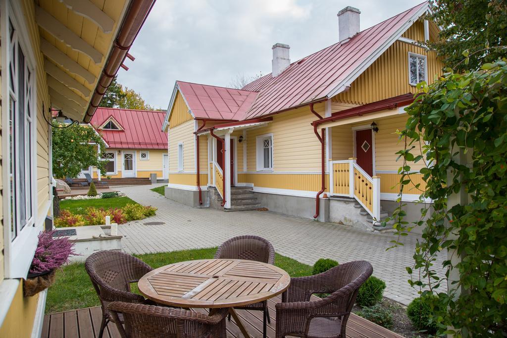Posti Hostel Kärdla Exterior photo